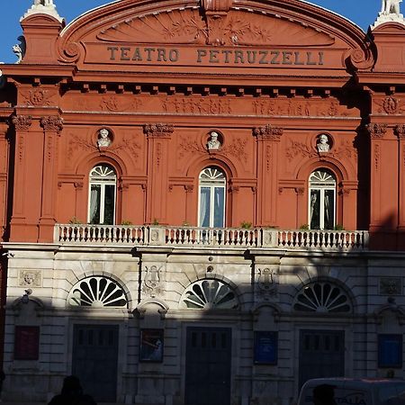 Al Teatro Rooms Bari Dış mekan fotoğraf