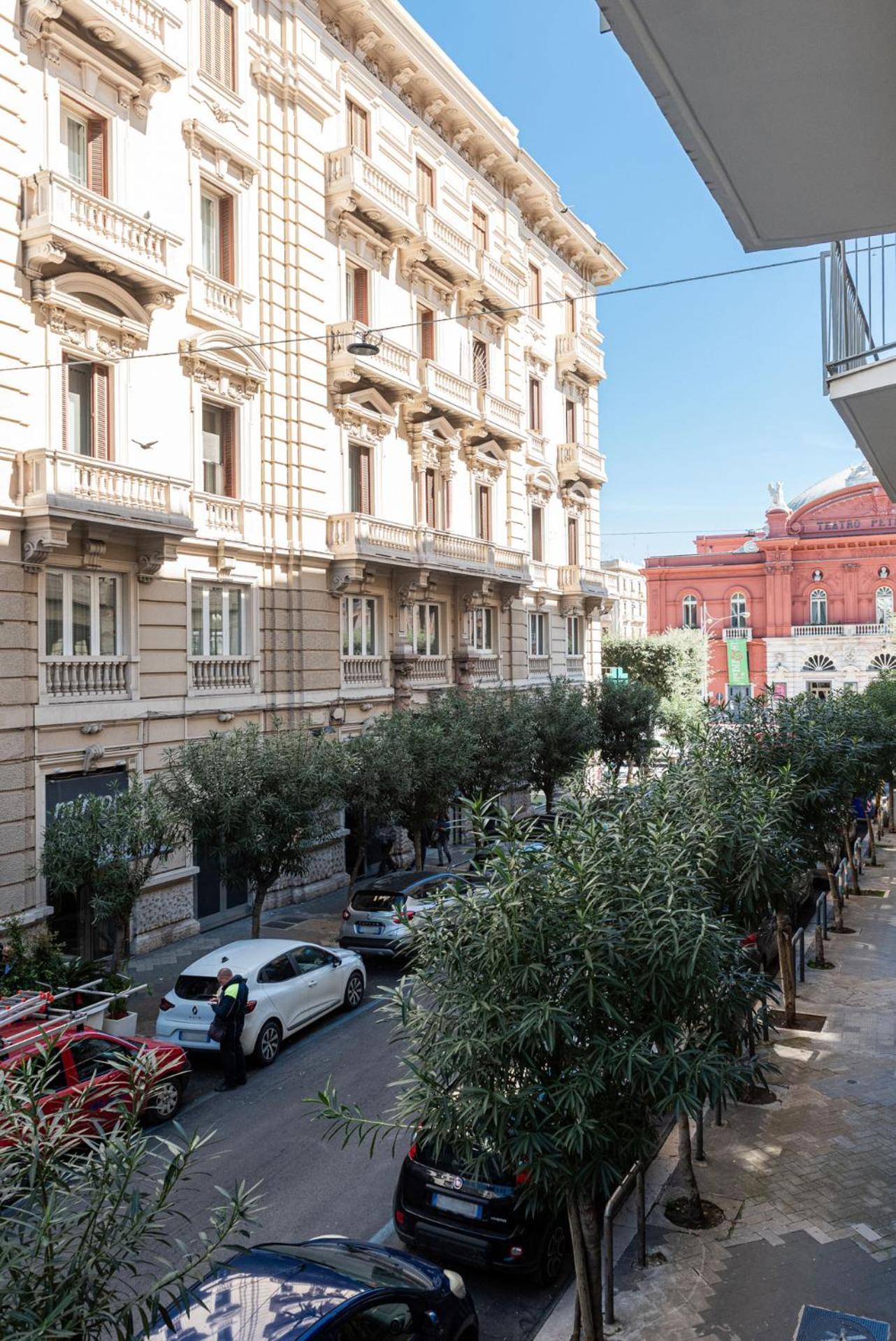Al Teatro Rooms Bari Dış mekan fotoğraf
