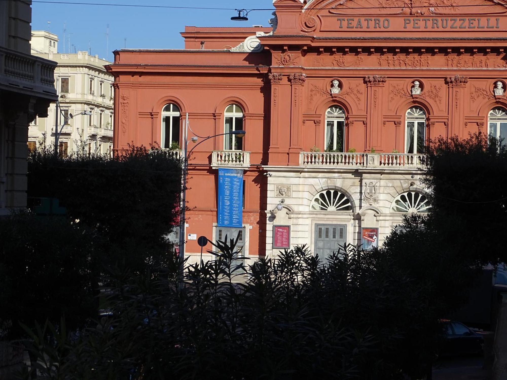 Al Teatro Rooms Bari Dış mekan fotoğraf